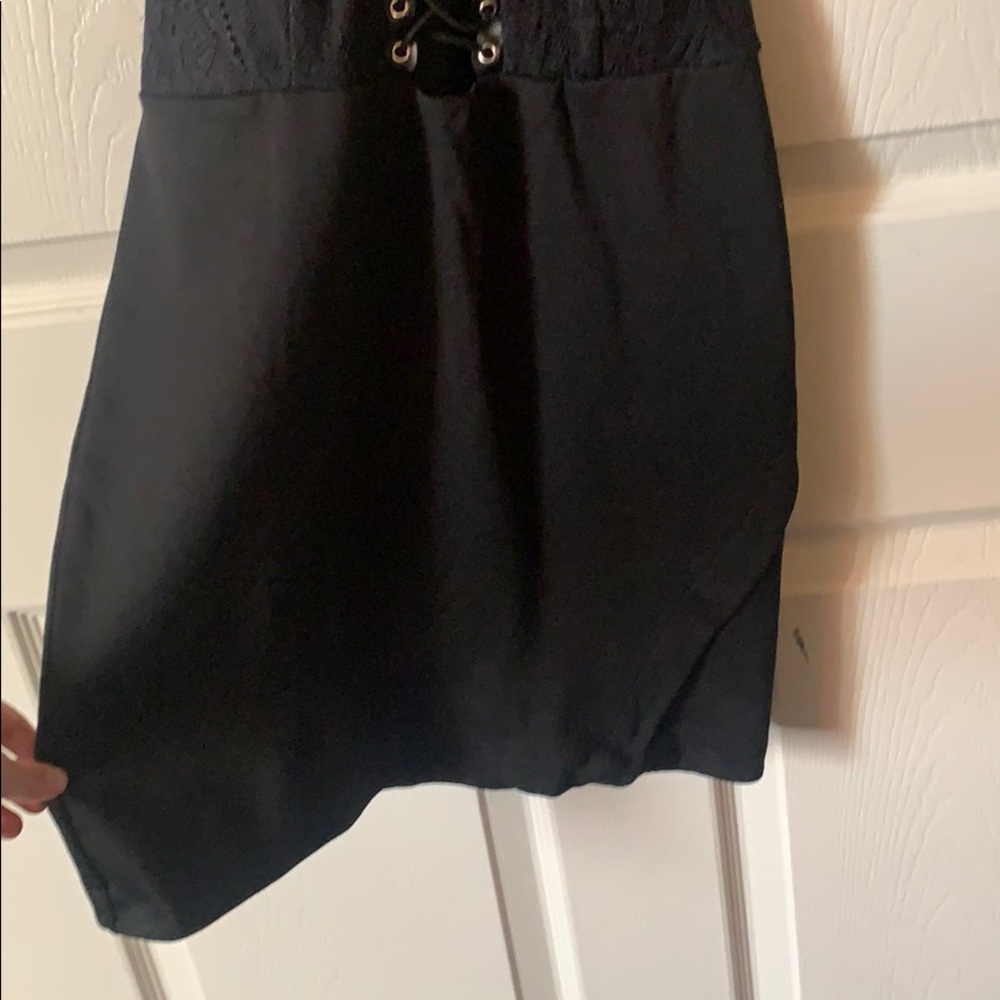 Charlotte Ruse dress - Picture 6 of 8